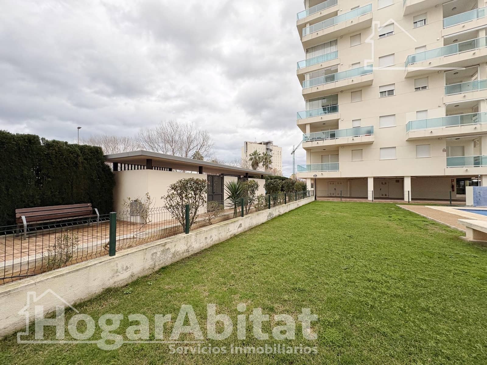 3 bedroom Penthouse for sale in Piles with pool garage - € 246,000 (Ref: 9741775)
