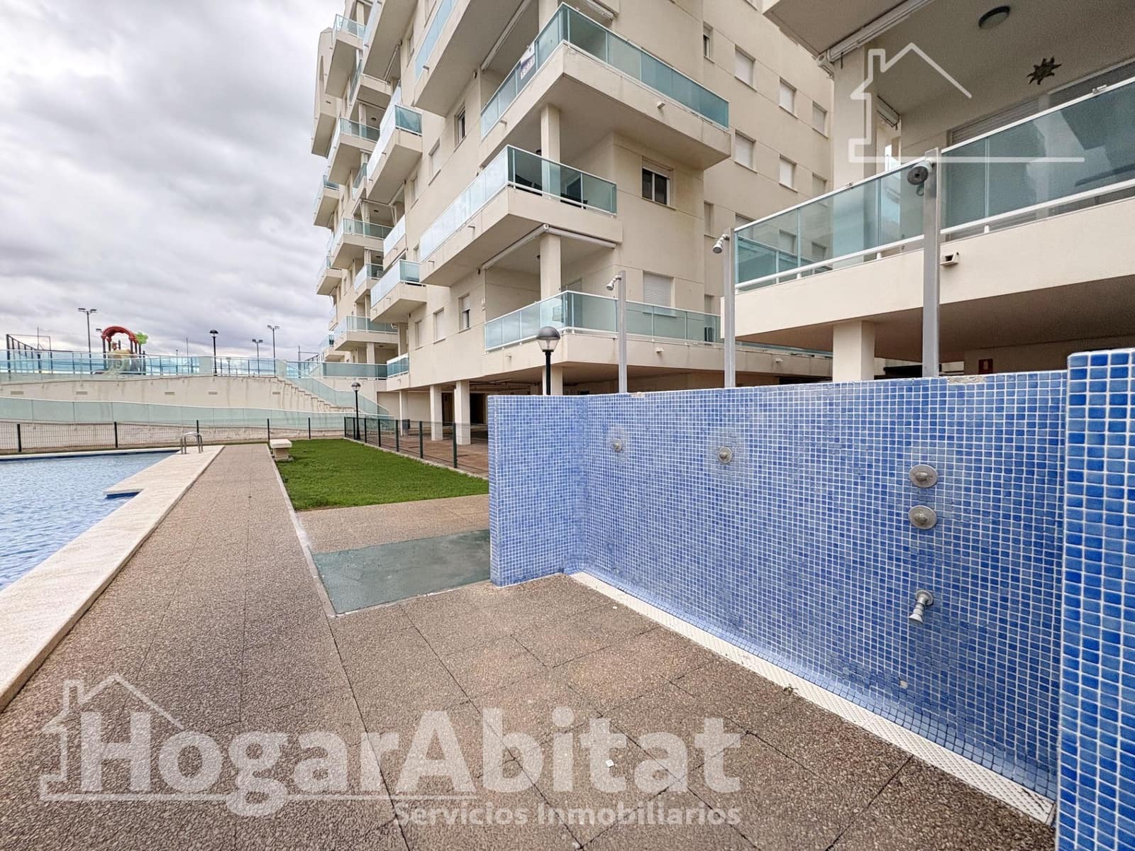 3 bedroom Penthouse for sale in Piles with pool garage - € 246,000 (Ref: 9741775)