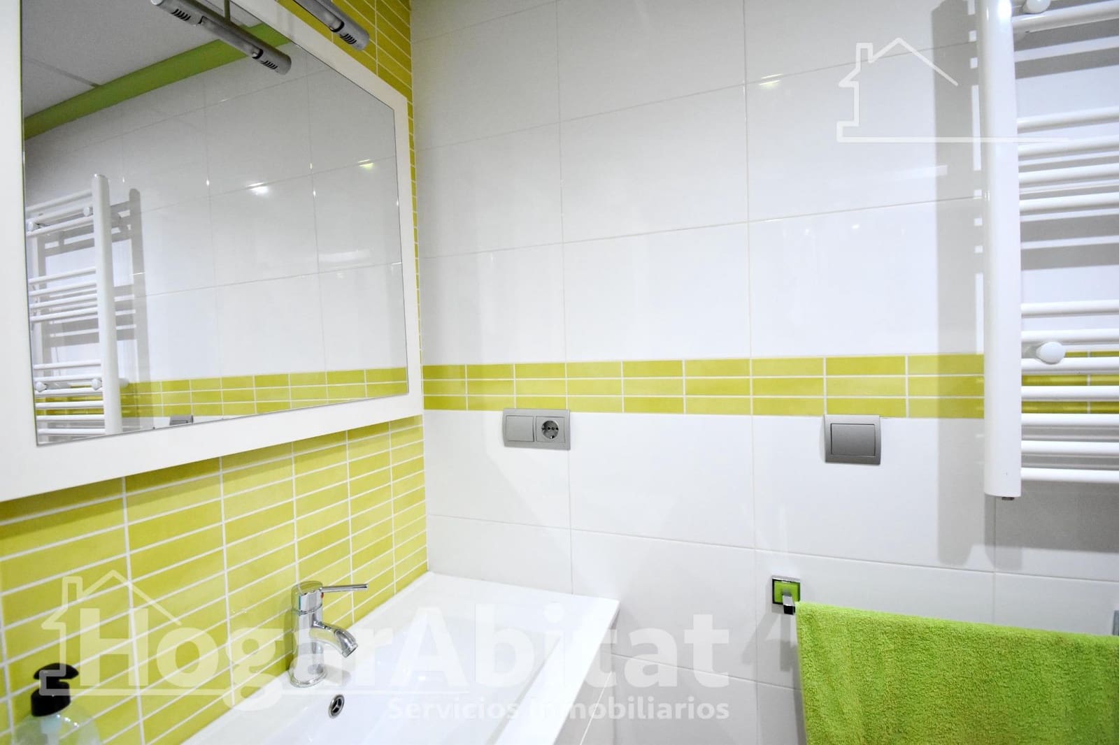 3 bedroom Penthouse for sale in Villalonga with garage - € 189,000 (Ref: 9741776)