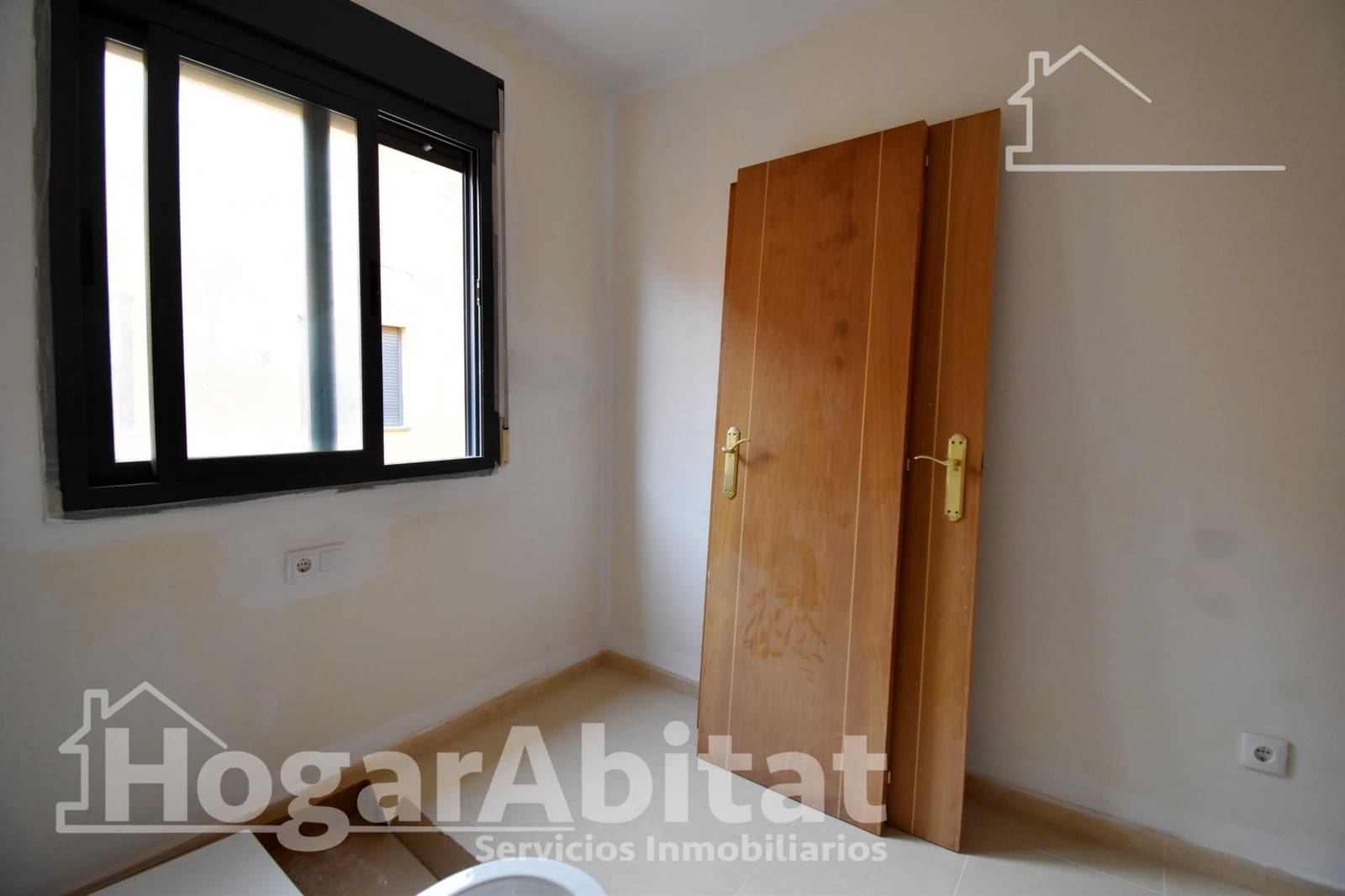 3 chambre Villa/Maison Mitoyenne à vendre à Els Poblets avec garage - 280 000 € (Ref: 9741777)