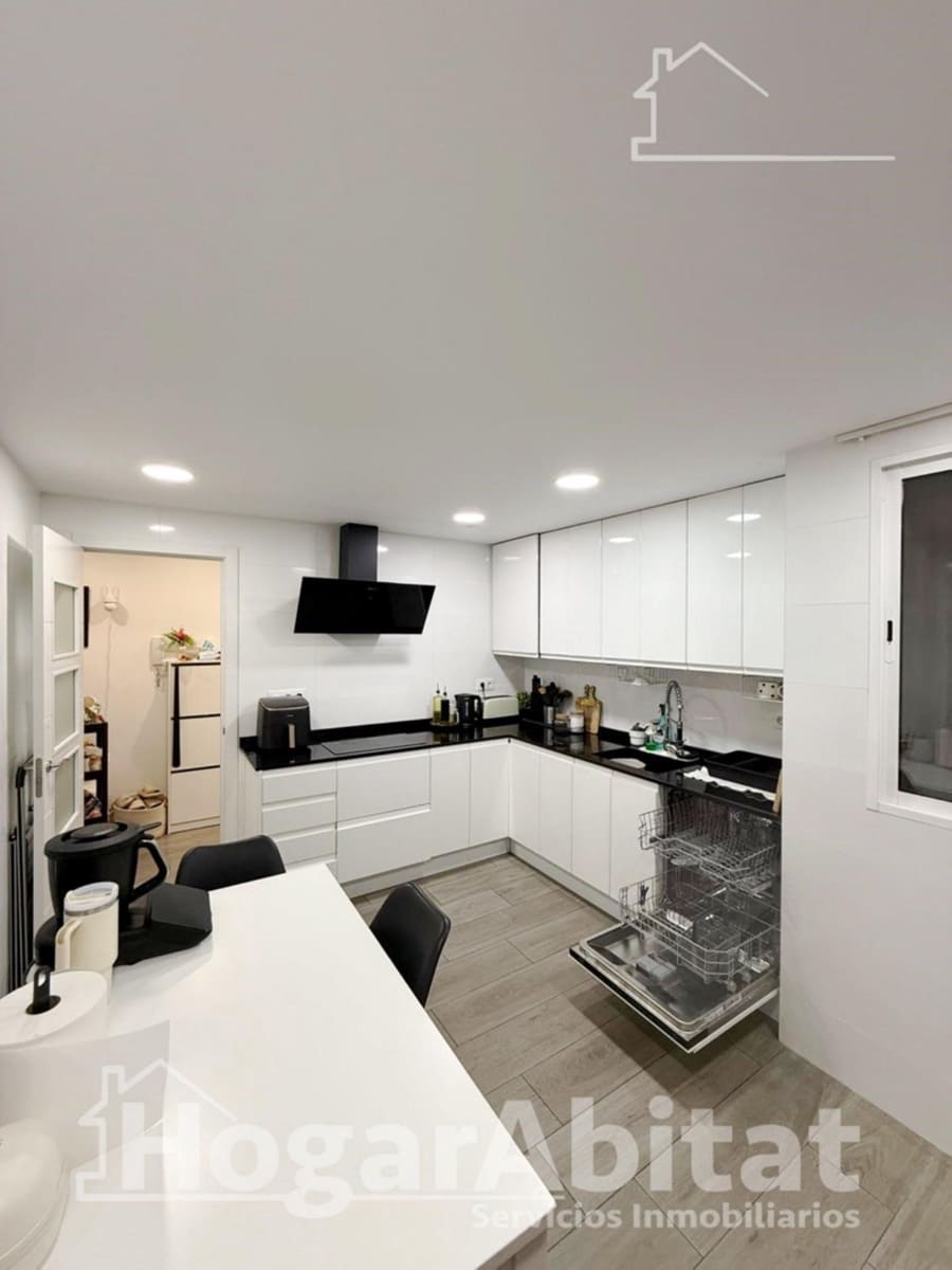 3 soveværelse Lejlighed til salg i Vila-real med garage - € 198.000 (Ref: 9741785)