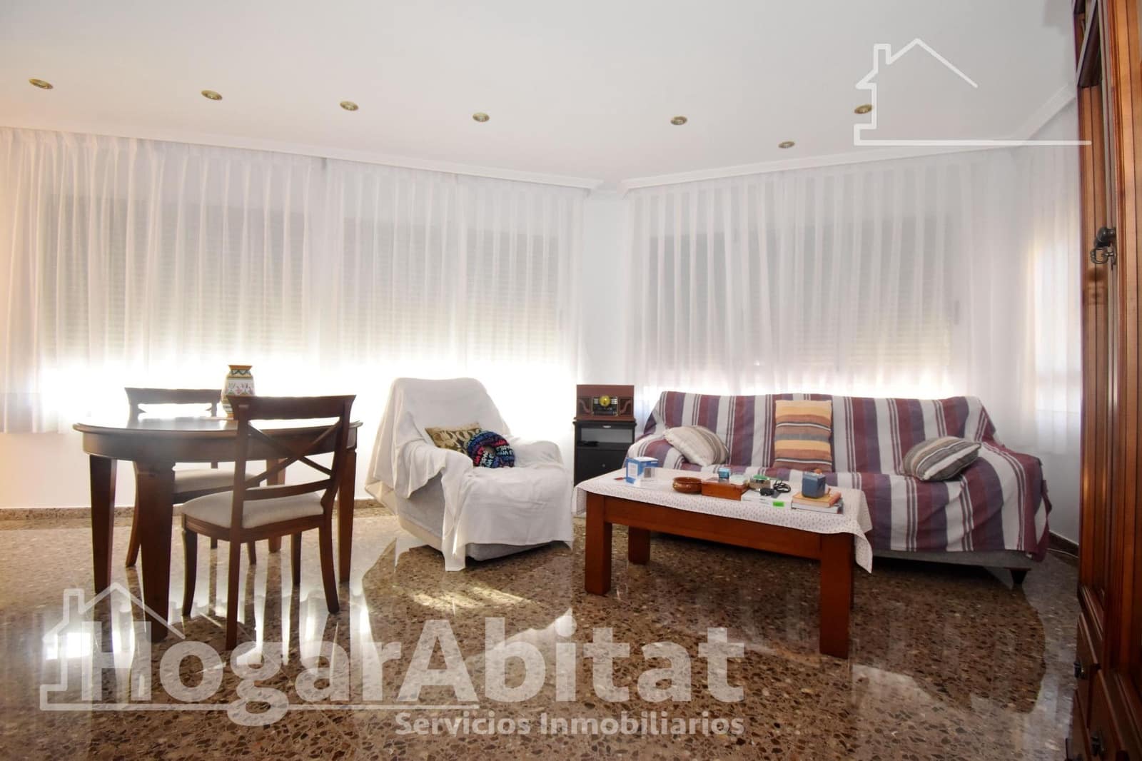 4 bedroom Flat for sale in Vila-real with garage - € 215,000 (Ref: 9741786)