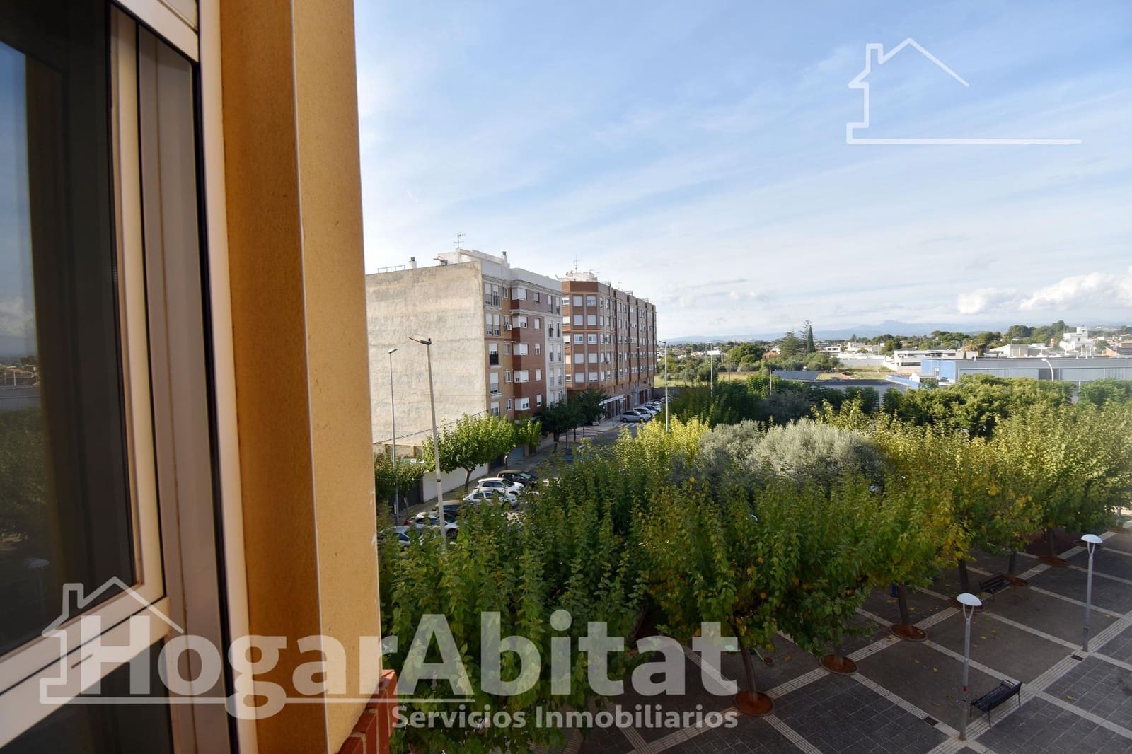 4 bedroom Flat for sale in Vila-real with garage - € 215,000 (Ref: 9741786)