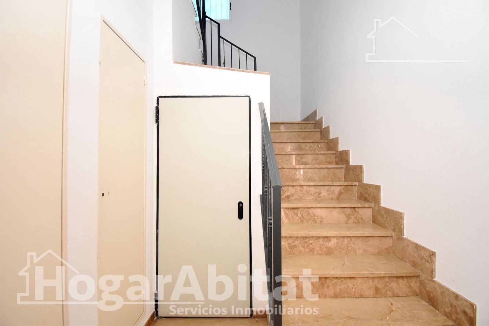 4 bedroom Flat for sale in Vila-real with garage - € 215,000 (Ref: 9741786)