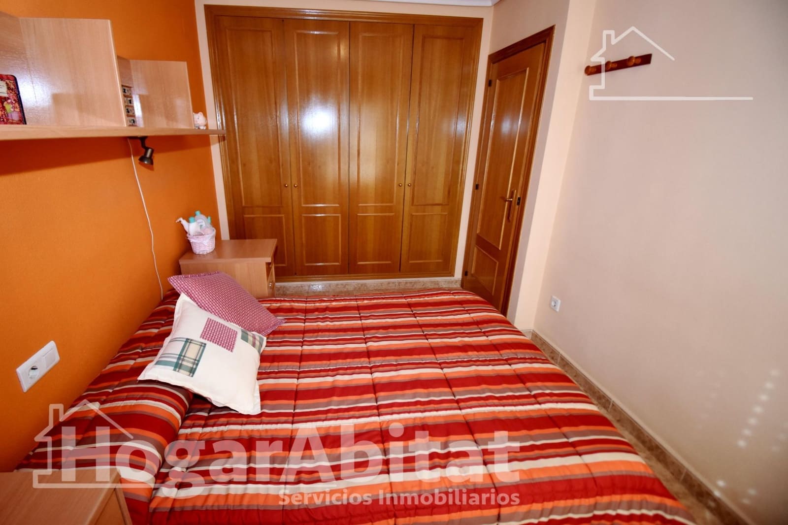 3 bedroom Terraced Villa for sale in Vila-real with garage - € 370,000 (Ref: 9741787)