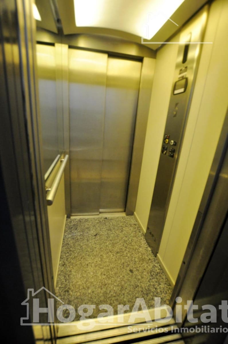 3 bedroom Flat for sale in Vinalesa with garage - € 250,000 (Ref: 9741791)