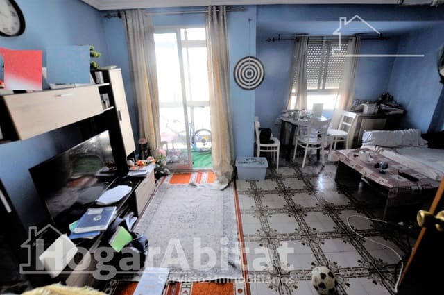 3 bedroom Flat for sale in Paterna - € 95,000 (Ref: 9741795)