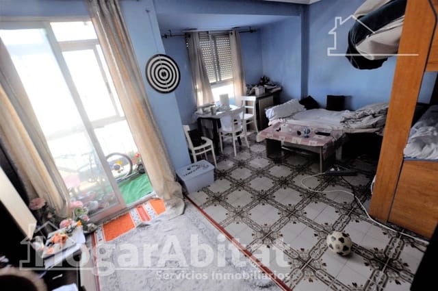 3 bedroom Flat for sale in Paterna - € 95,000 (Ref: 9741795)