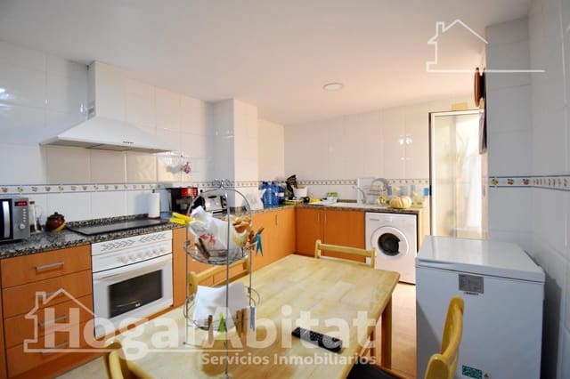 3 slaapkamer Flat te koop in Piles met garage - € 160.000 (Ref: 9741799)