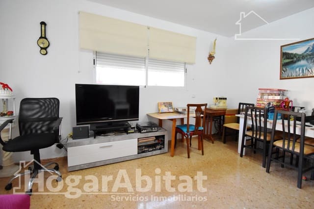 3 slaapkamer Flat te koop in Piles met garage - € 160.000 (Ref: 9741799)