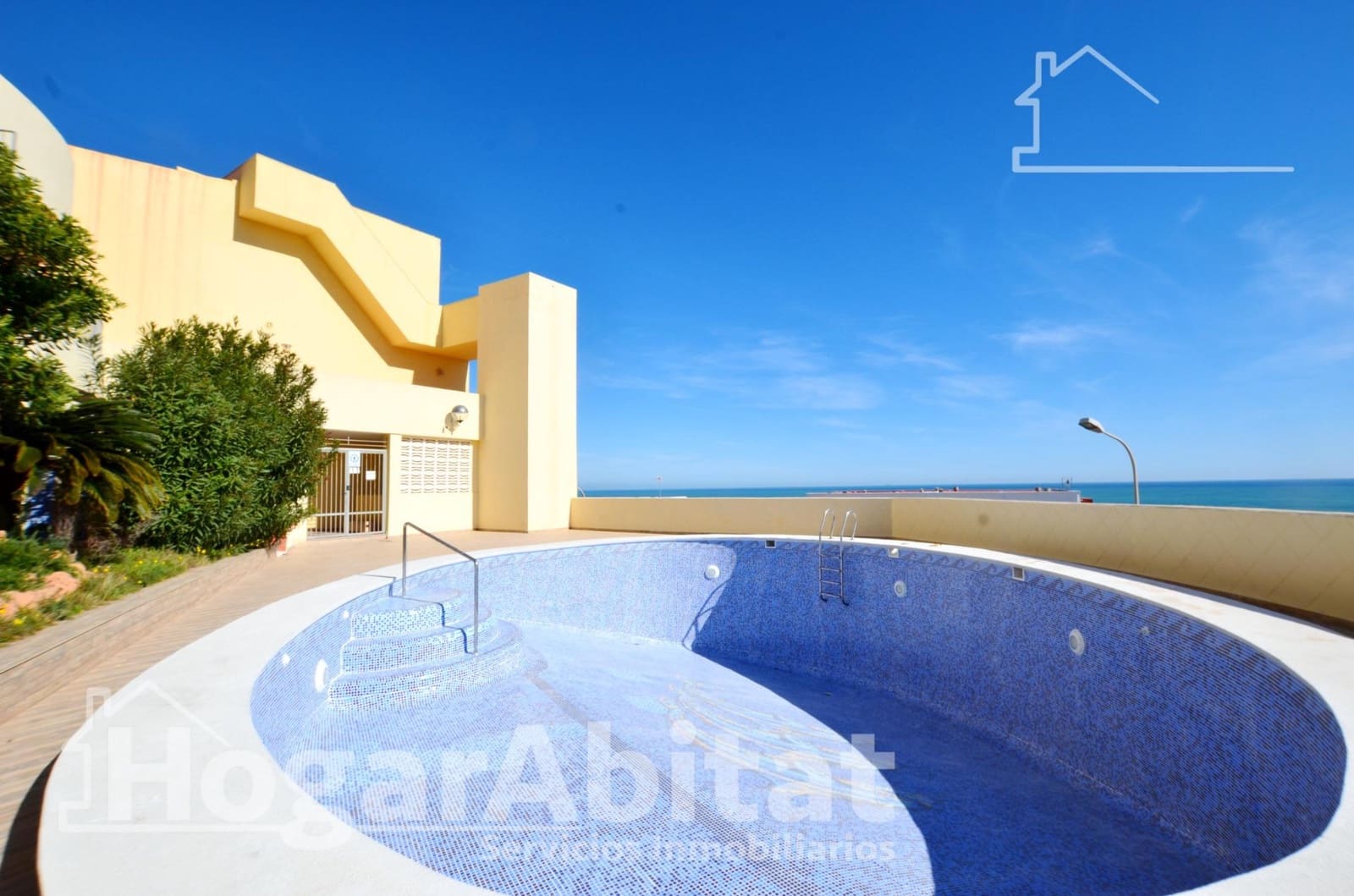 2 bedroom Flat for sale in Cullera with pool garage - € 210,000 (Ref: 9741800)