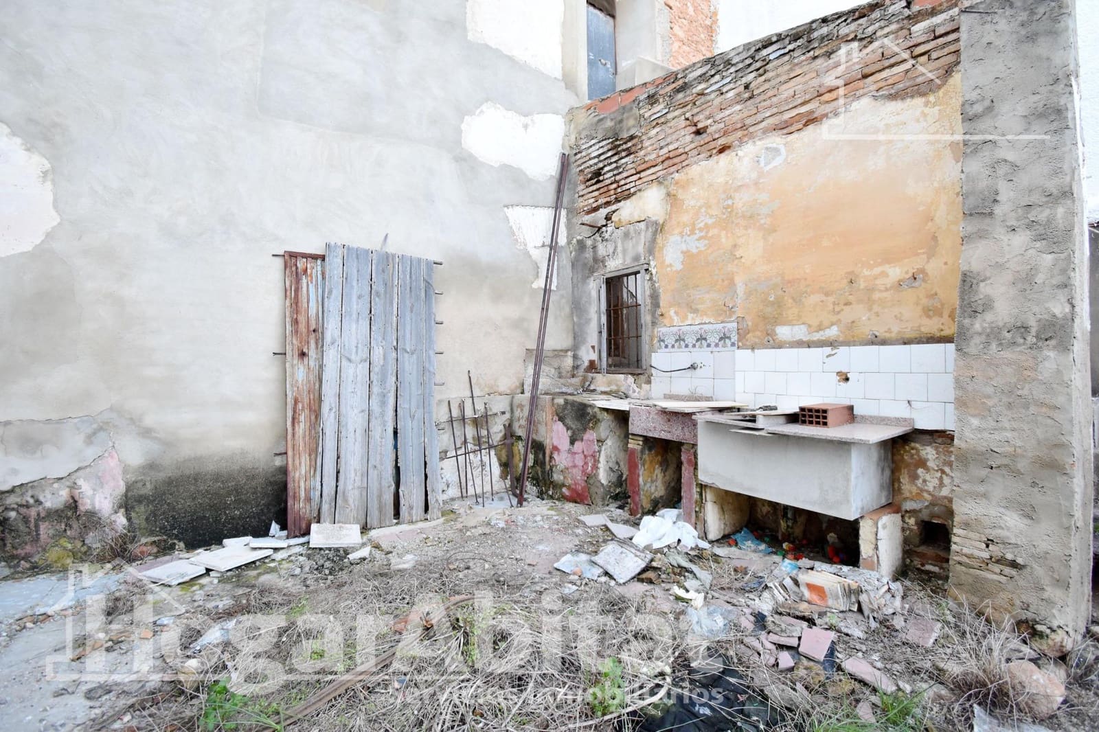 2 bedroom Townhouse for sale in Favara - € 99,000 (Ref: 9741805)