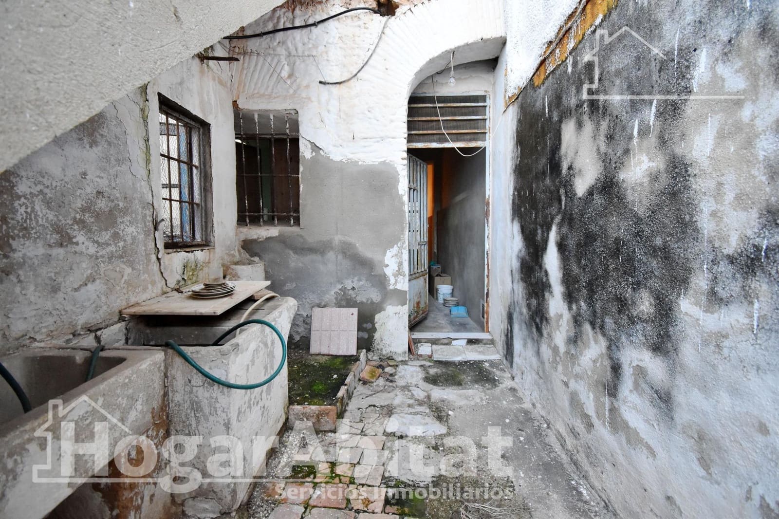 2 bedroom Townhouse for sale in Favara - € 99,000 (Ref: 9741805)