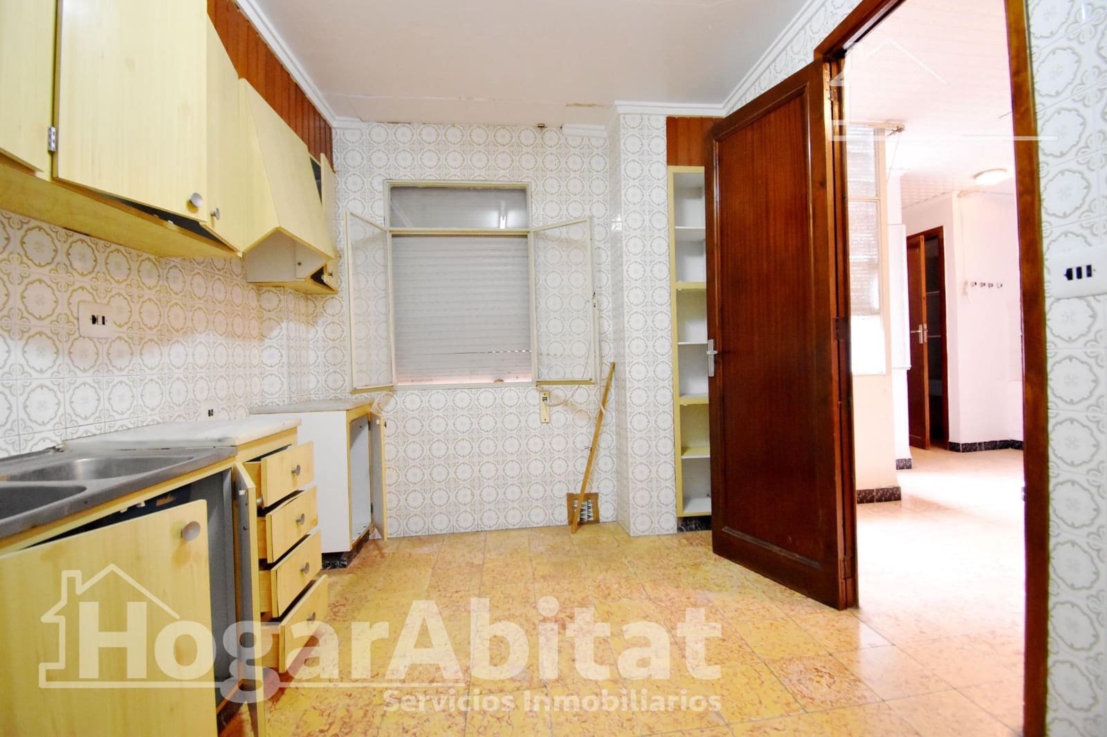 12 Zimmer Haus zu verkaufen in Almoines - 160.000 € (Ref: 9741806)