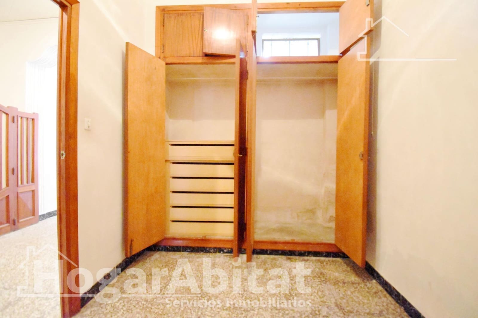 12 Zimmer Haus zu verkaufen in Almoines - 160.000 € (Ref: 9741806)