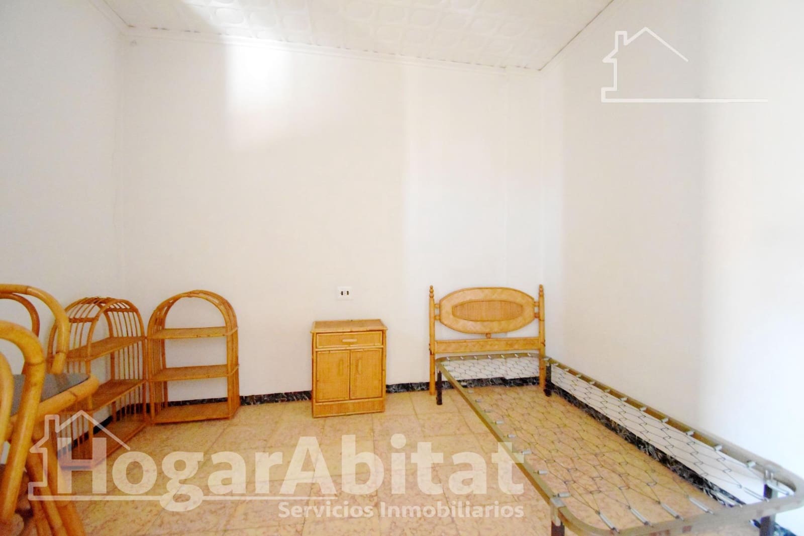 12 Zimmer Haus zu verkaufen in Almoines - 160.000 € (Ref: 9741806)