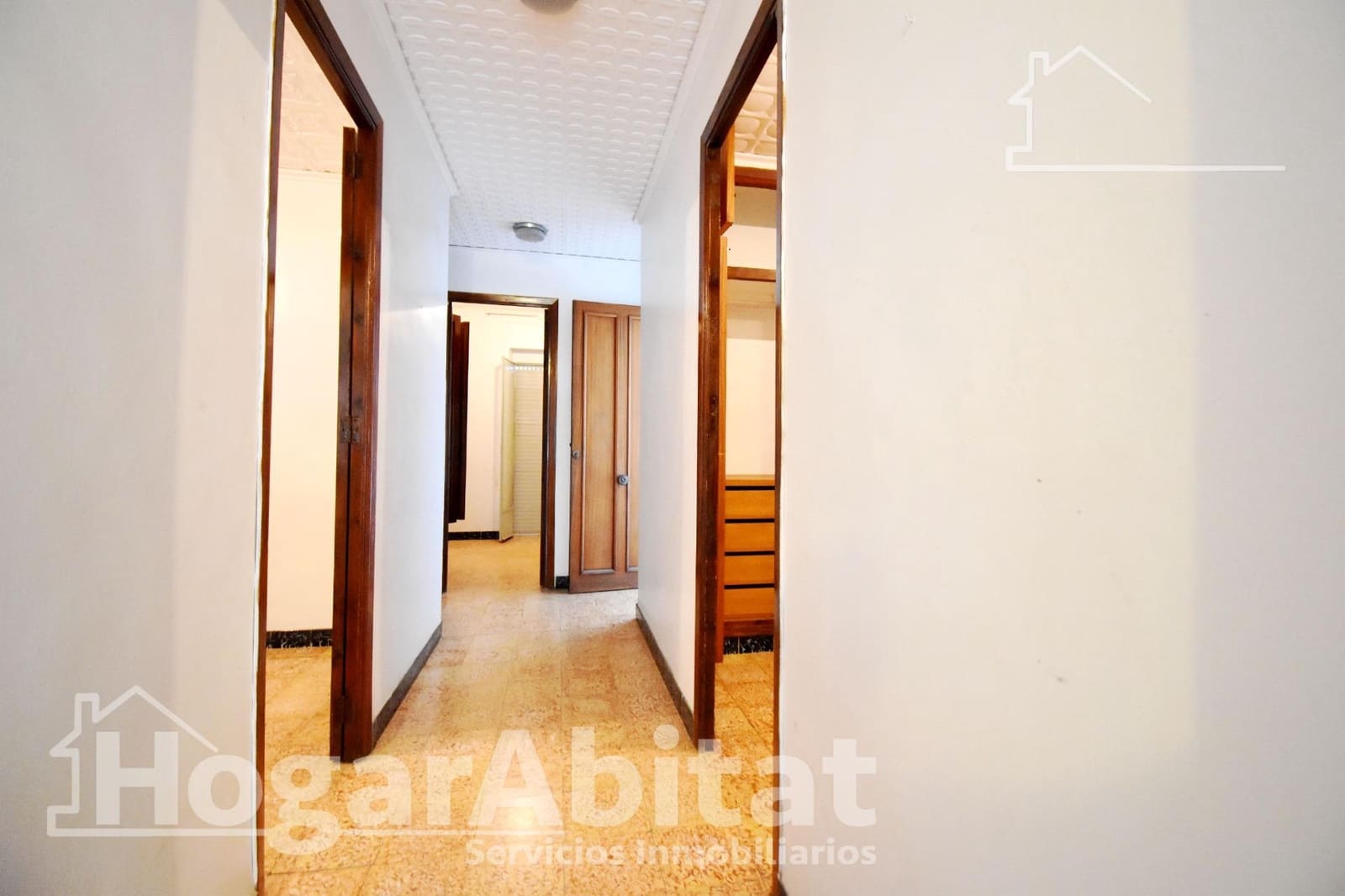 12 Zimmer Haus zu verkaufen in Almoines - 160.000 € (Ref: 9741806)