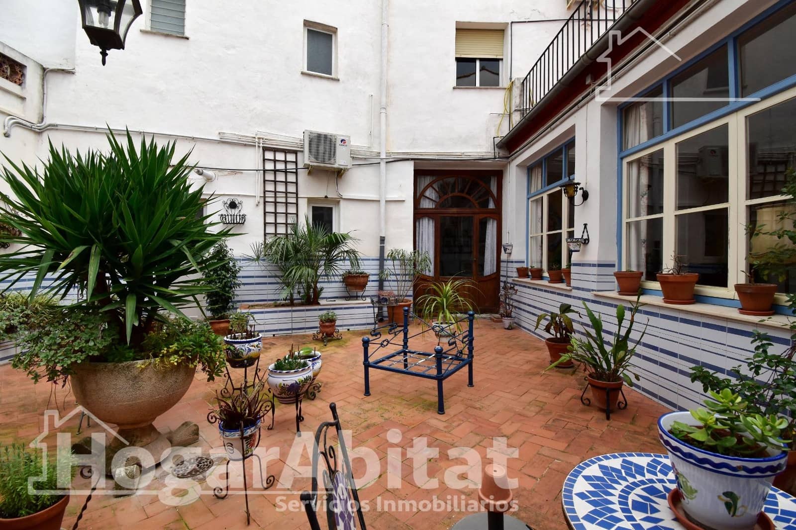 7 bedroom Townhouse for sale in Villalonga - € 384,000 (Ref: 9741813)
