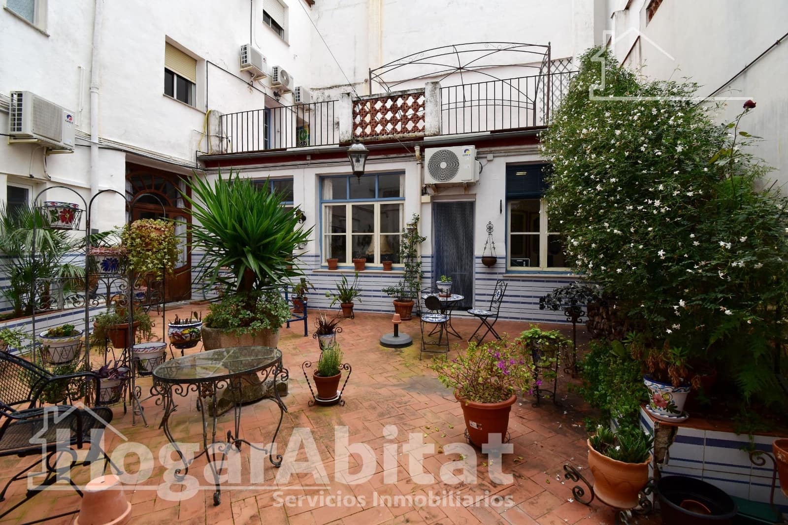 7 bedroom Townhouse for sale in Villalonga - € 384,000 (Ref: 9741813)