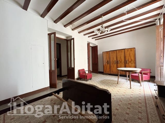 5 bedroom Townhouse for sale in Pego with garage - € 315,000 (Ref: 9741818)