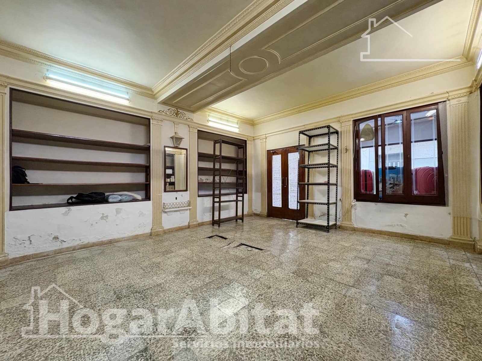 5 bedroom Townhouse for sale in Pego with garage - € 315,000 (Ref: 9741818)