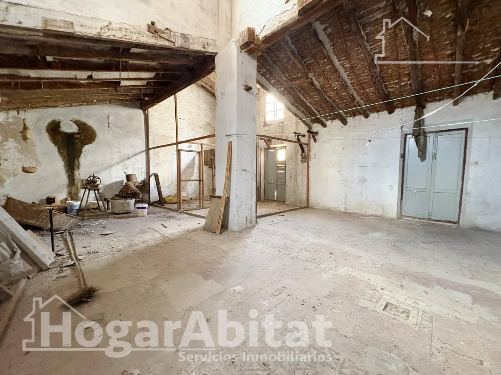 5 bedroom Townhouse for sale in Pego with garage - € 315,000 (Ref: 9741818)