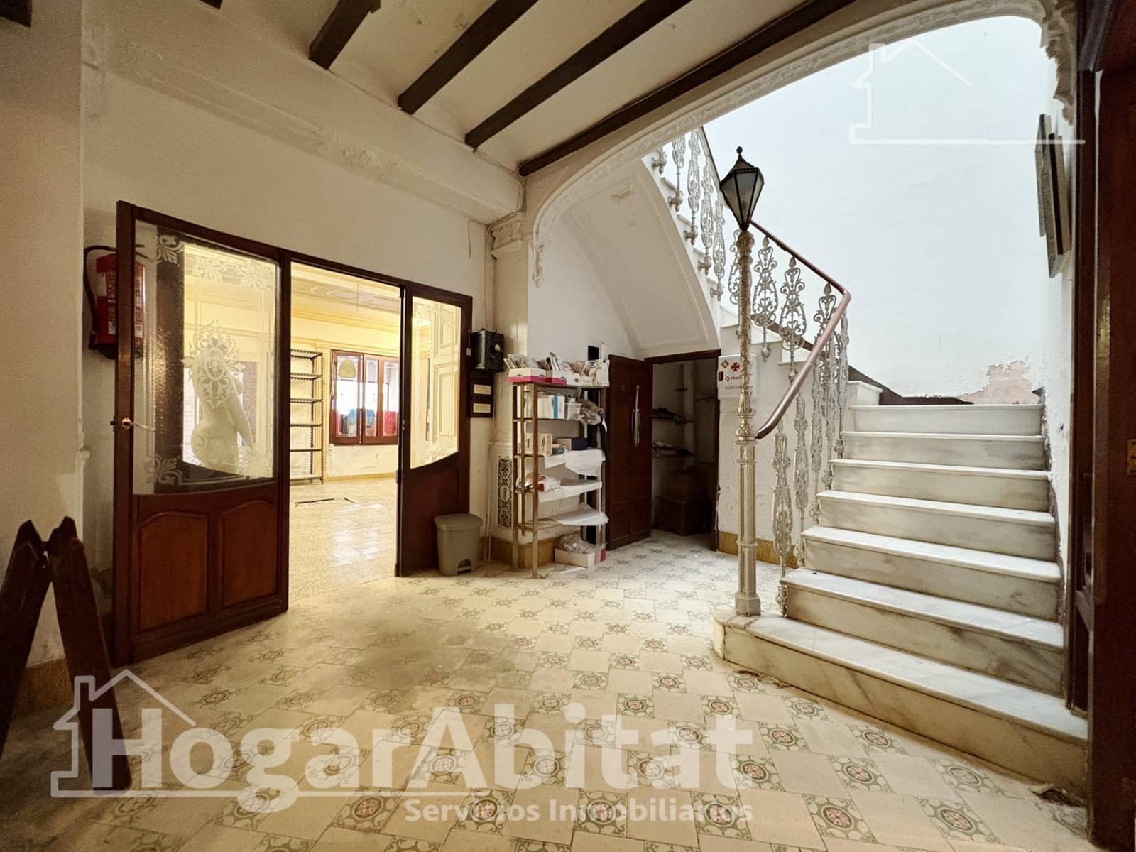 5 bedroom Townhouse for sale in Pego with garage - € 315,000 (Ref: 9741818)