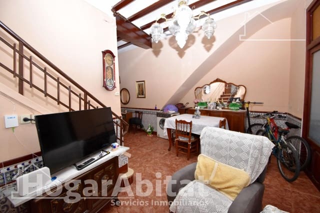 Casa de 4 habitaciones en Corbera en venta - 105.000 € (Ref: 9741819)
