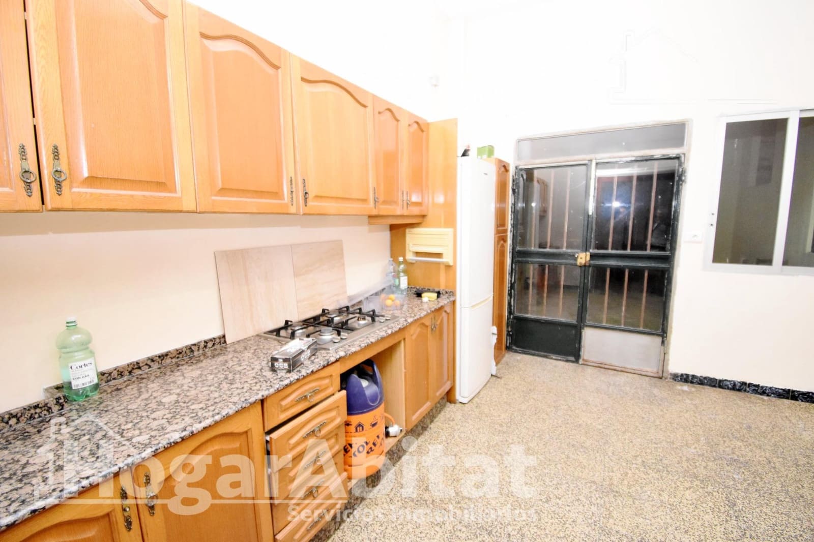 4 bedroom Townhouse for sale in Carcaixent - € 145,000 (Ref: 9741822)