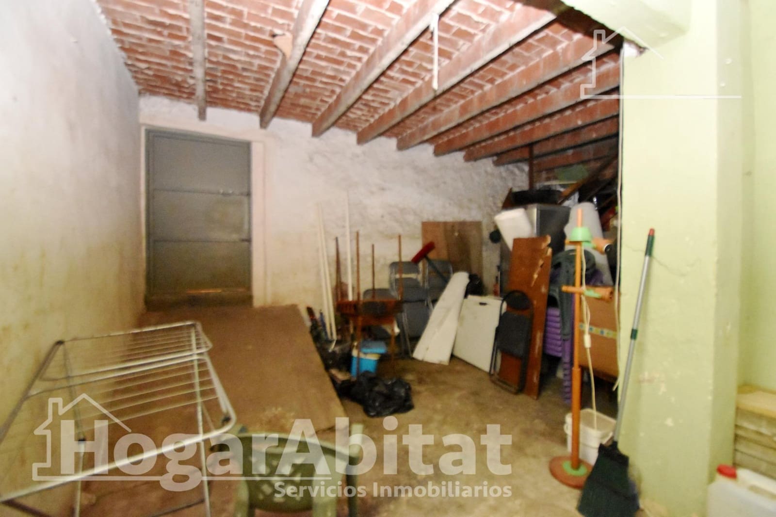 4 bedroom Townhouse for sale in Carcaixent - € 145,000 (Ref: 9741822)