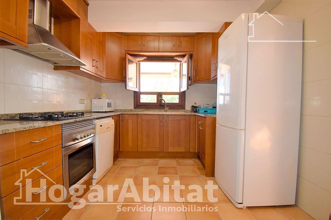 Chalet de 4 habitaciones en El Grau de Castelló en venta con piscina garaje - 345.000 € (Ref: 9752081)