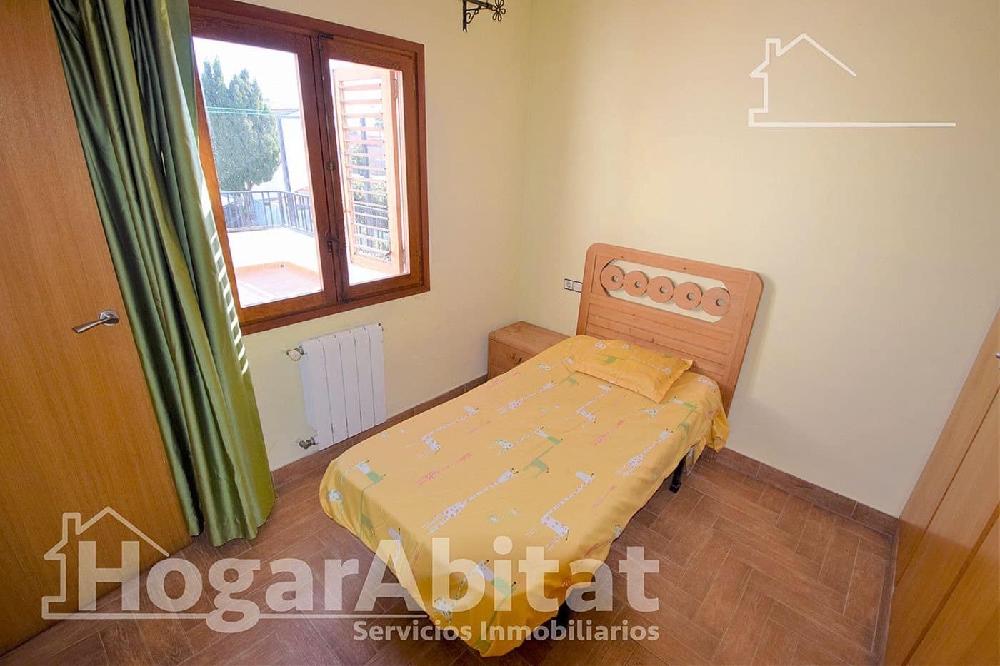 Chalet de 4 habitaciones en El Grau de Castelló en venta con piscina garaje - 345.000 € (Ref: 9752081)