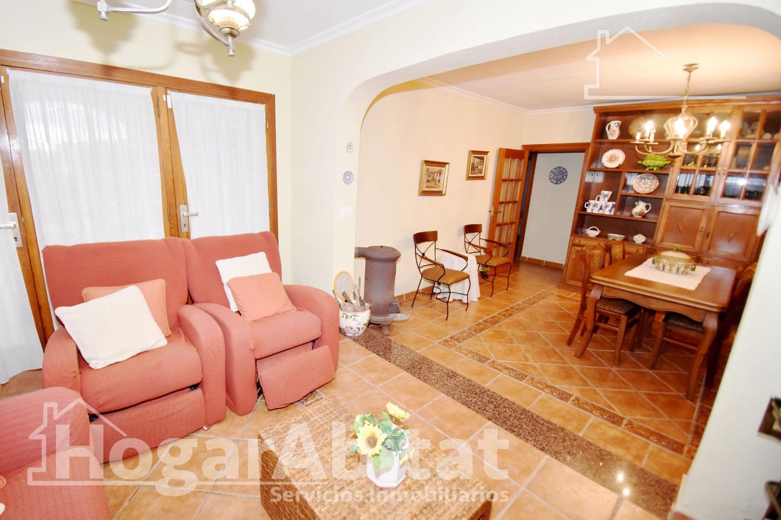 4 soverom Villa til salgs i Castello de la Plana med svømmebasseng garasje - € 325 000 (Ref: 9752085)