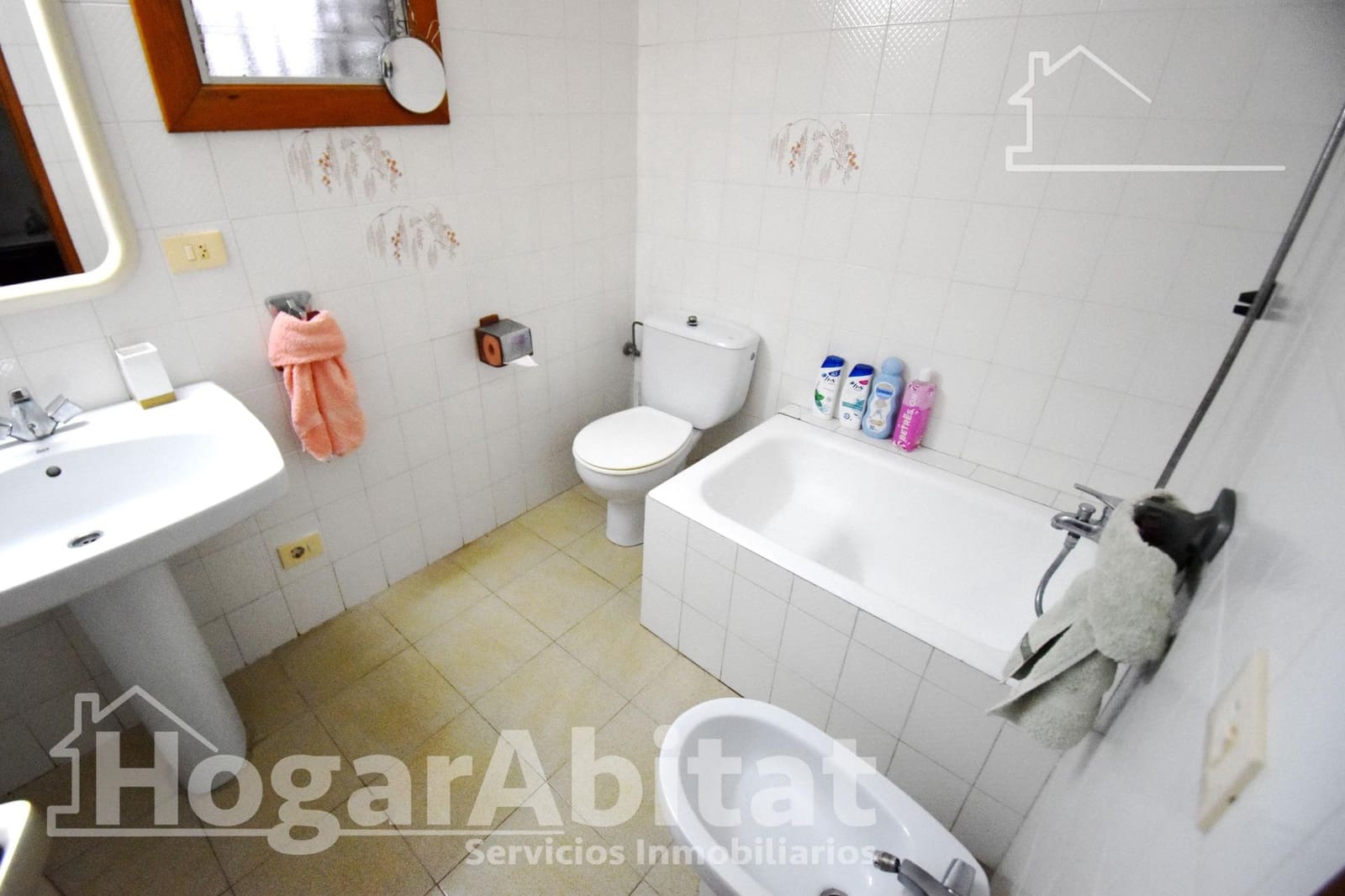 4 soverom Villa til salgs i Castello de la Plana med svømmebasseng garasje - € 325 000 (Ref: 9752085)