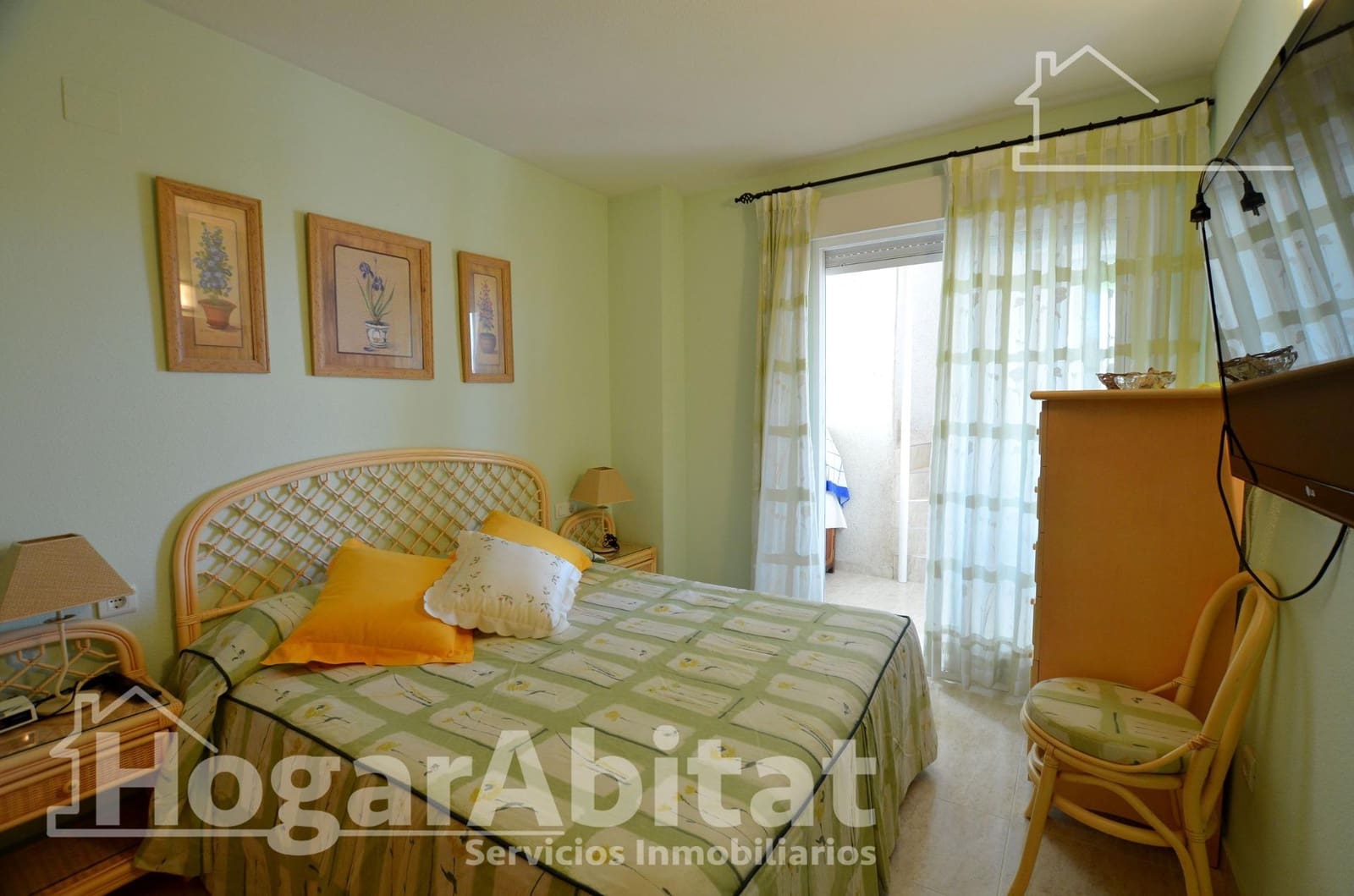 3 soveværelse Penthouse til salg i Playa de San Juan med swimmingpool garage - € 540.000 (Ref: 9752092)