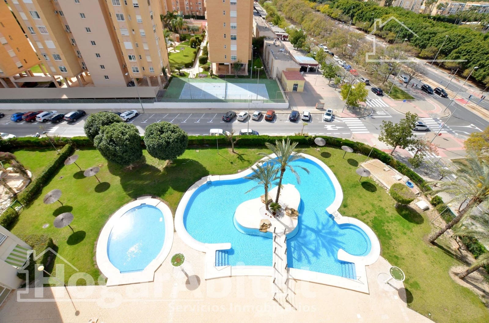 3 soveværelse Penthouse til salg i Playa de San Juan med swimmingpool garage - € 540.000 (Ref: 9752092)