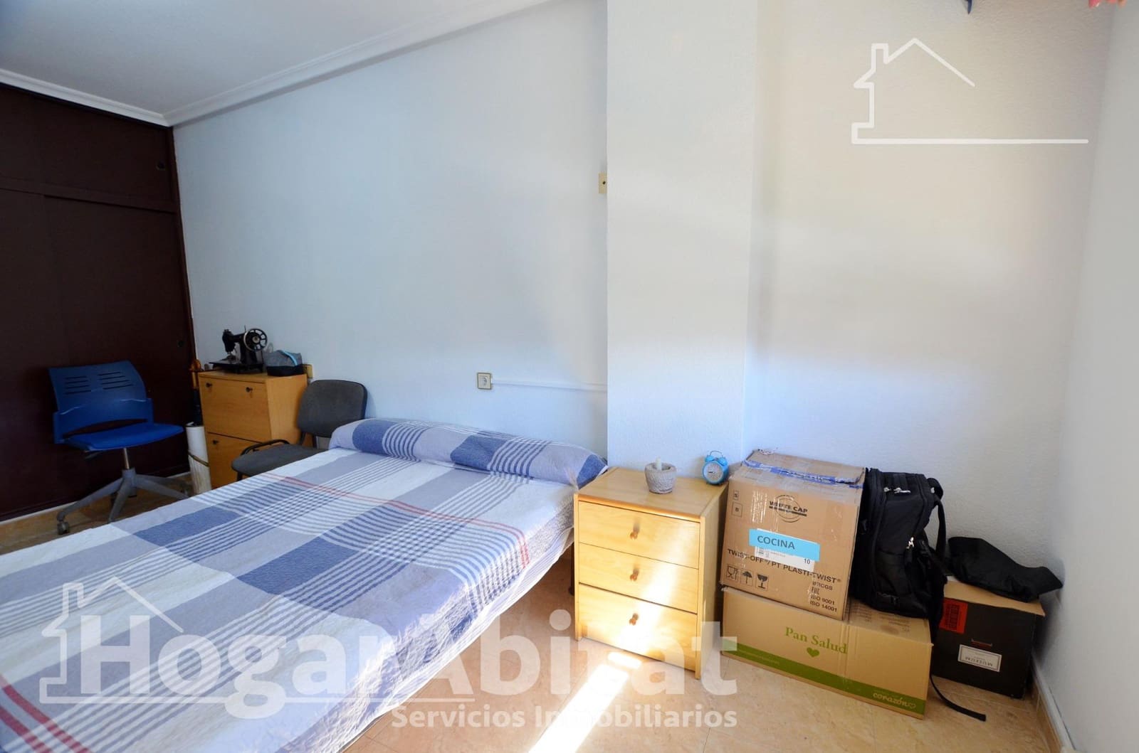 3 bedroom Flat for sale in Alicante / Alacant city with garage - € 290,000 (Ref: 9752093)