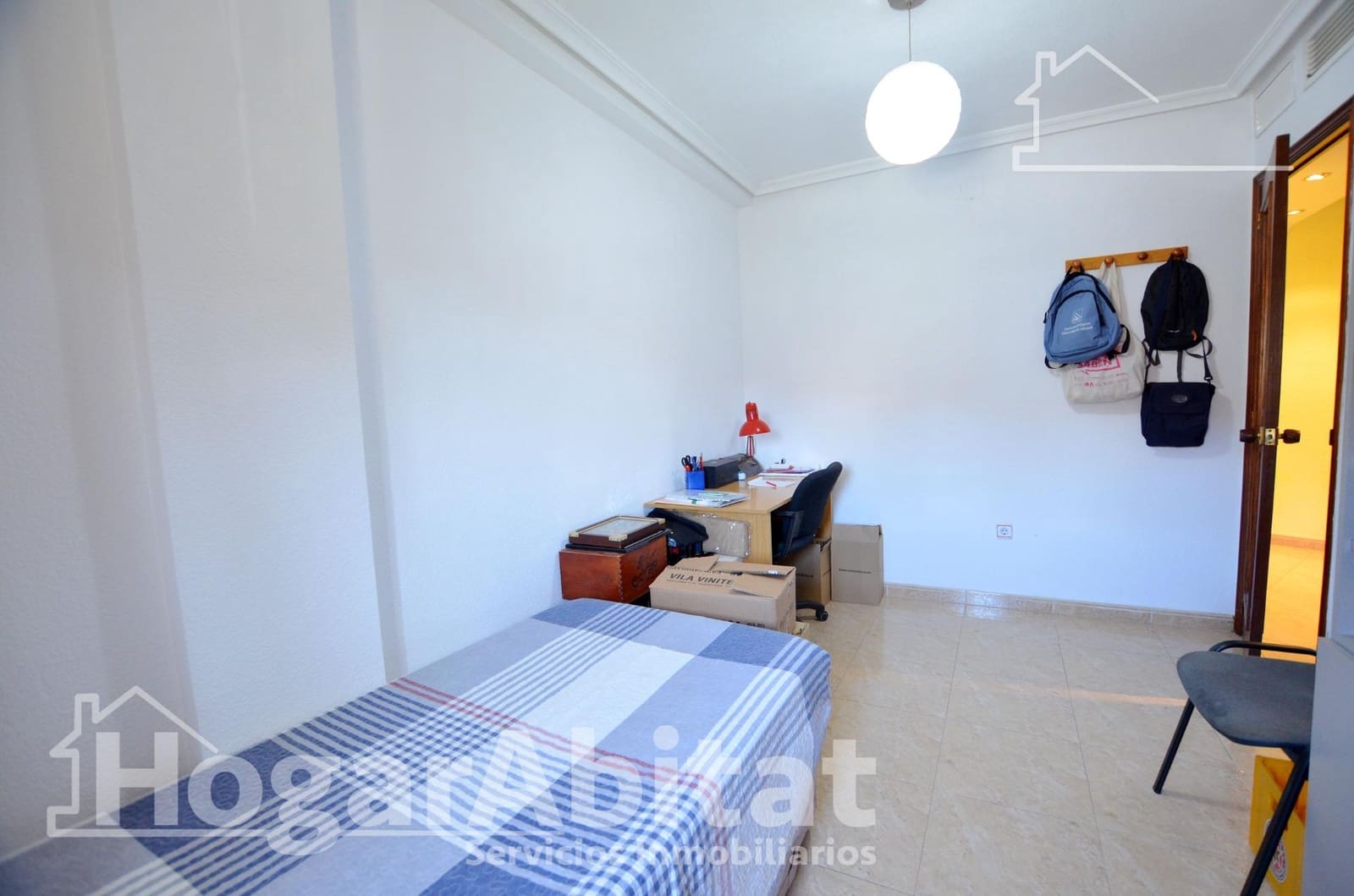 3 bedroom Flat for sale in Alicante / Alacant city with garage - € 290,000 (Ref: 9752093)