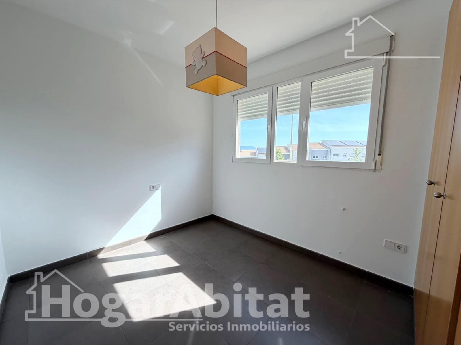 4 soveværelse Rækkehus til salg i Benaguasil med garage - € 349.000 (Ref: 9752095)