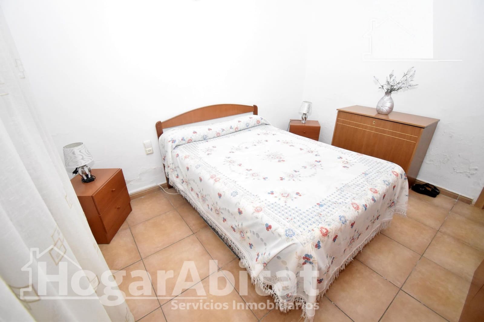 3 soveværelse Lejlighed til salg i Castello de la Plana - € 99.000 (Ref: 9752096)