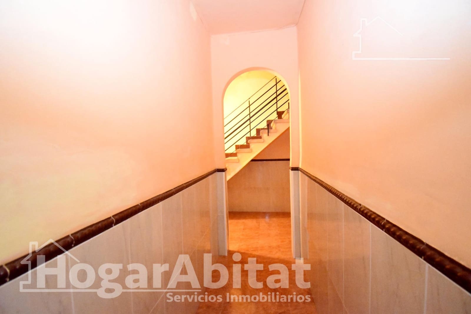 3 soveværelse Lejlighed til salg i Castello de la Plana - € 99.000 (Ref: 9752096)