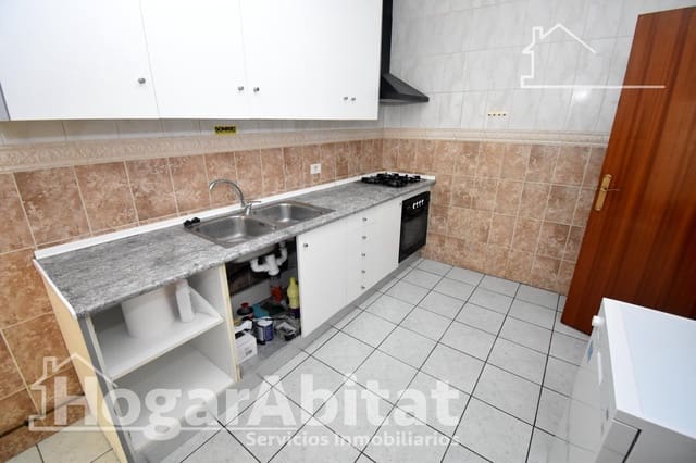 6 soveværelse Lejlighed til salg i Castelló de la Plana - € 303.000 (Ref: 9752097)
