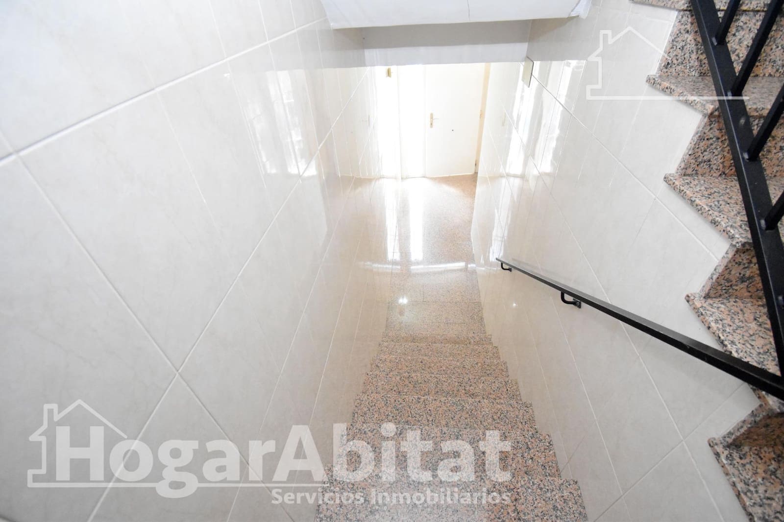 6 soveværelse Lejlighed til salg i Castello de la Plana - € 303.000 (Ref: 9752097)