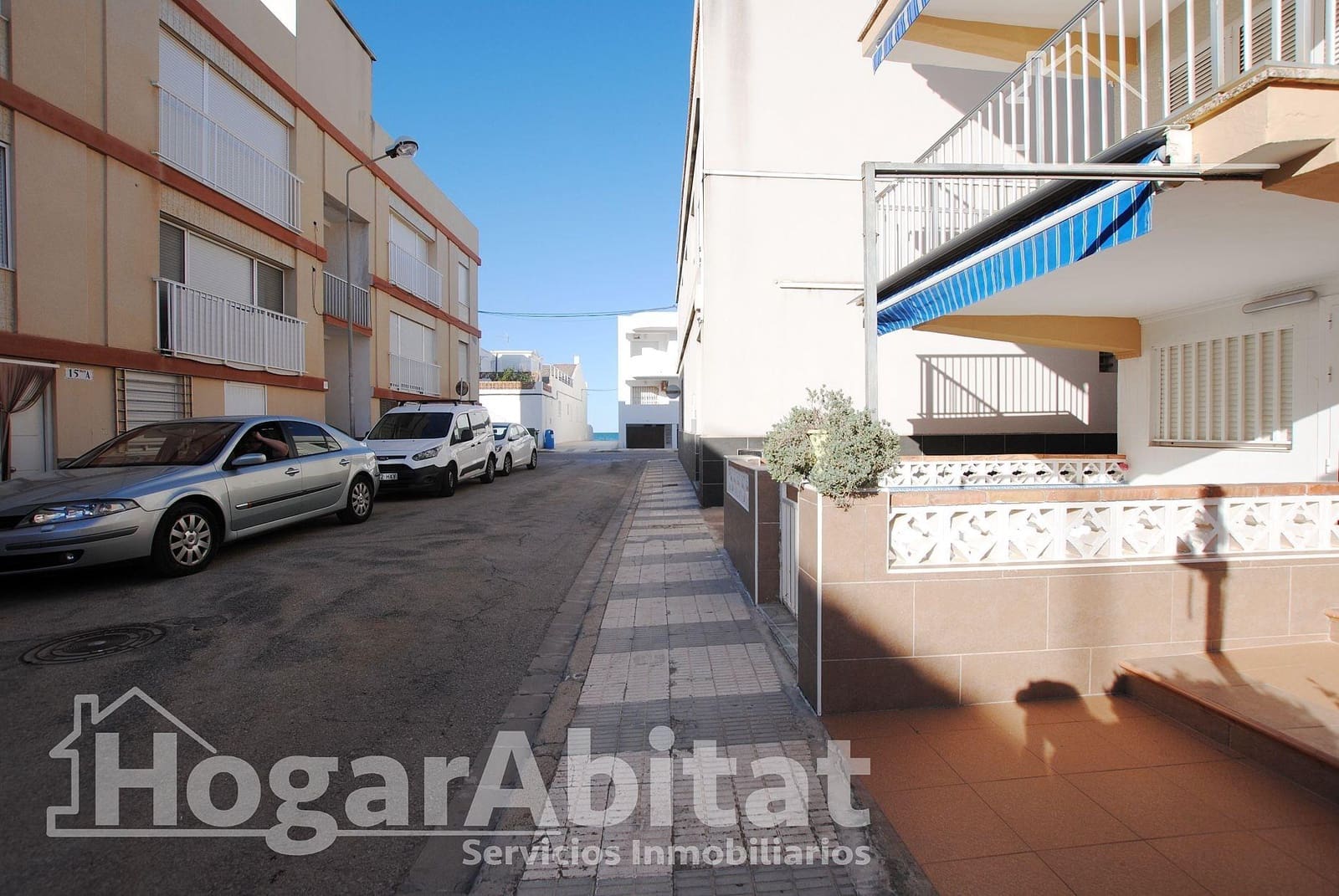 2 slaapkamer Flat te koop in Oliva met garage - € 180.000 (Ref: 9752102)