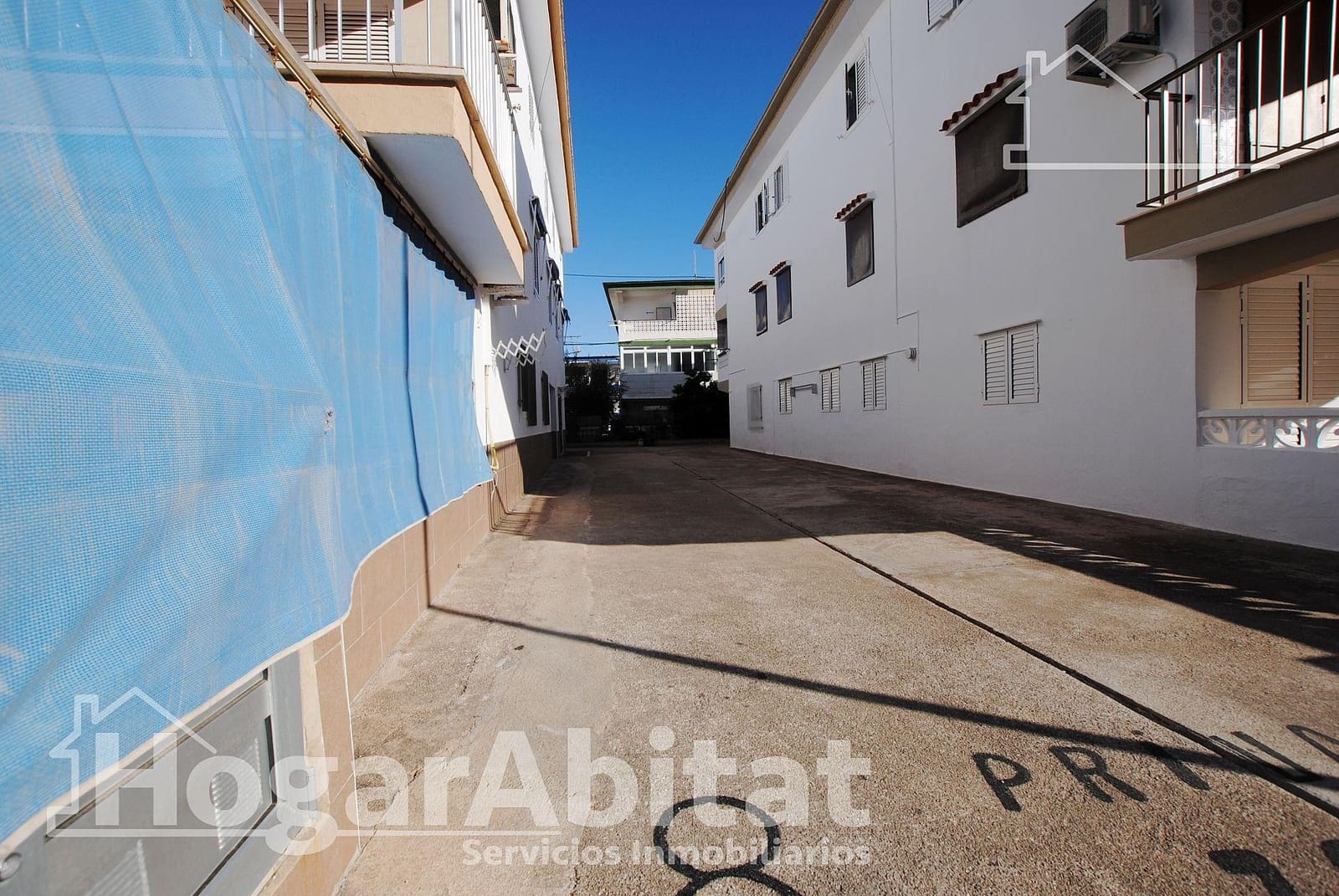 2 slaapkamer Flat te koop in Oliva met garage - € 180.000 (Ref: 9752102)