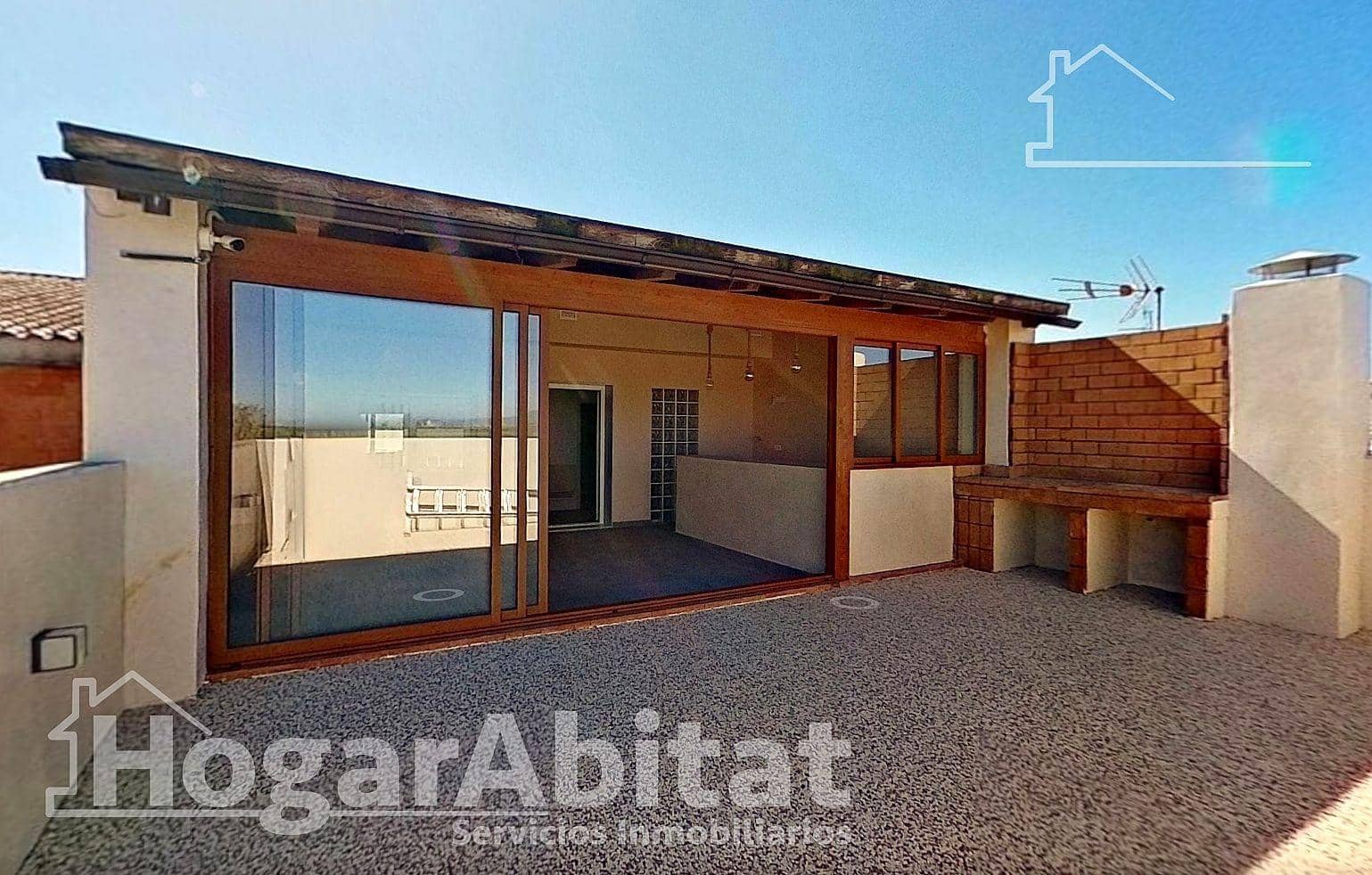 5 bedroom Townhouse for sale in Benimuslem with garage - € 380,000 (Ref: 9752112)