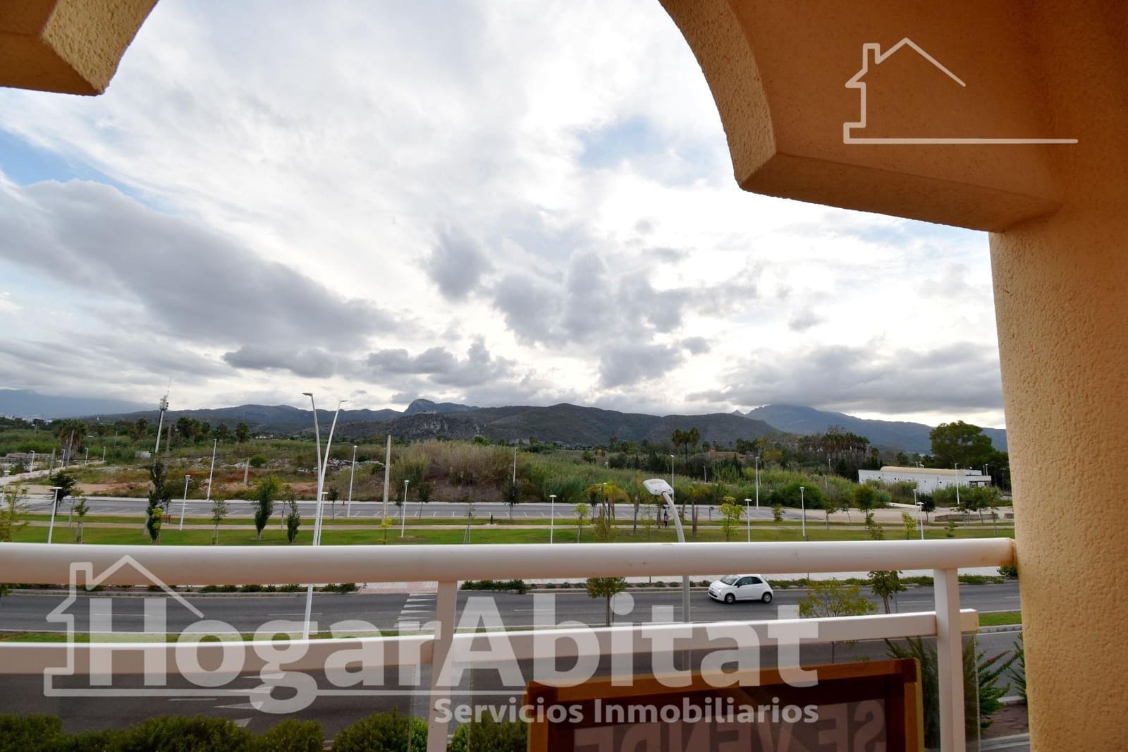 2 soveværelse Penthouse til salg i Gandia med swimmingpool garage - € 295.000 (Ref: 9755745)