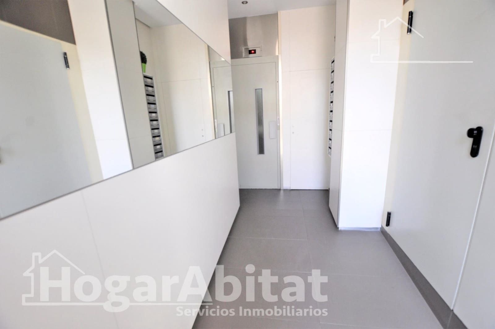 3 bedroom Flat for sale in Valencia city - € 259,000 (Ref: 9755766)