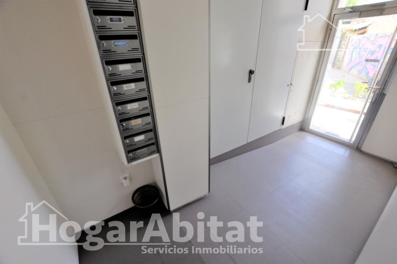 3 bedroom Flat for sale in Valencia city - € 259,000 (Ref: 9755766)