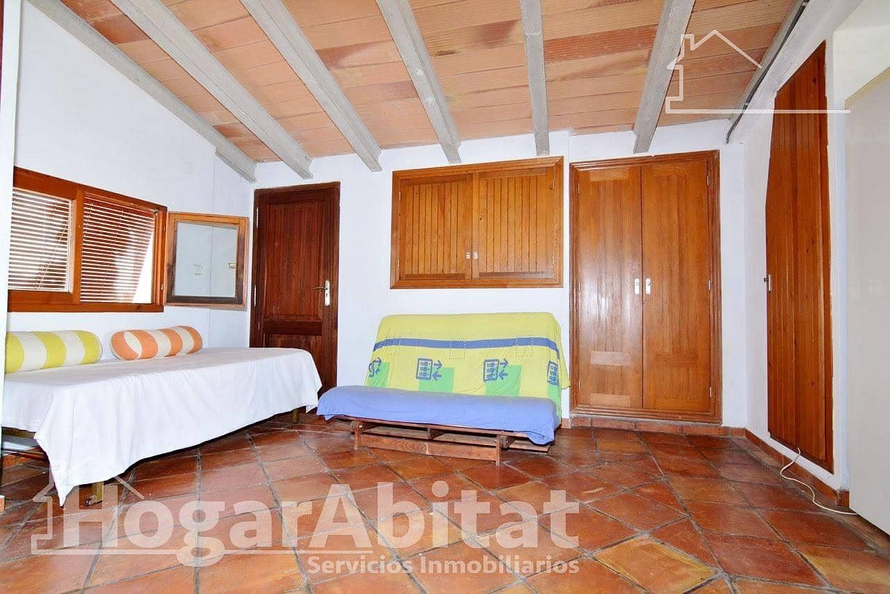 4 Zimmer Villa zu verkaufen in Oliva mit Pool Garage - 750.000 € (Ref: 9755776)